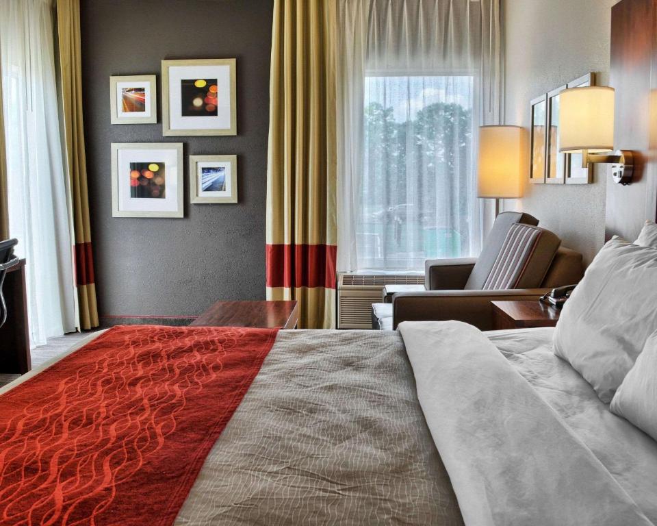 Comfort Inn Ruther Glen near Kings Dominion image 24